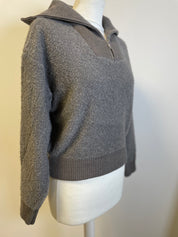 Pull gris