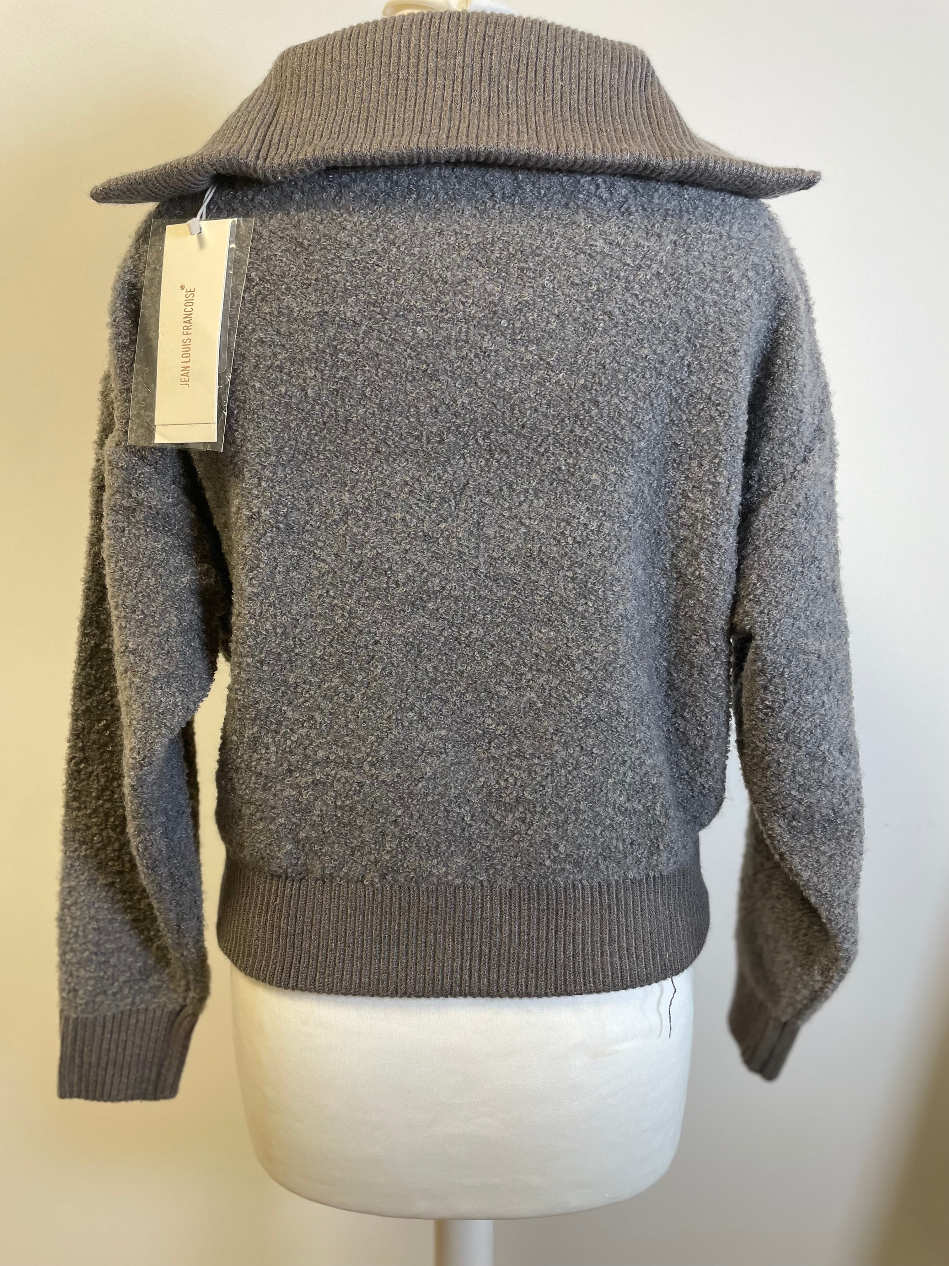 Pull gris