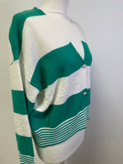 Pull a rayures blanche et verte